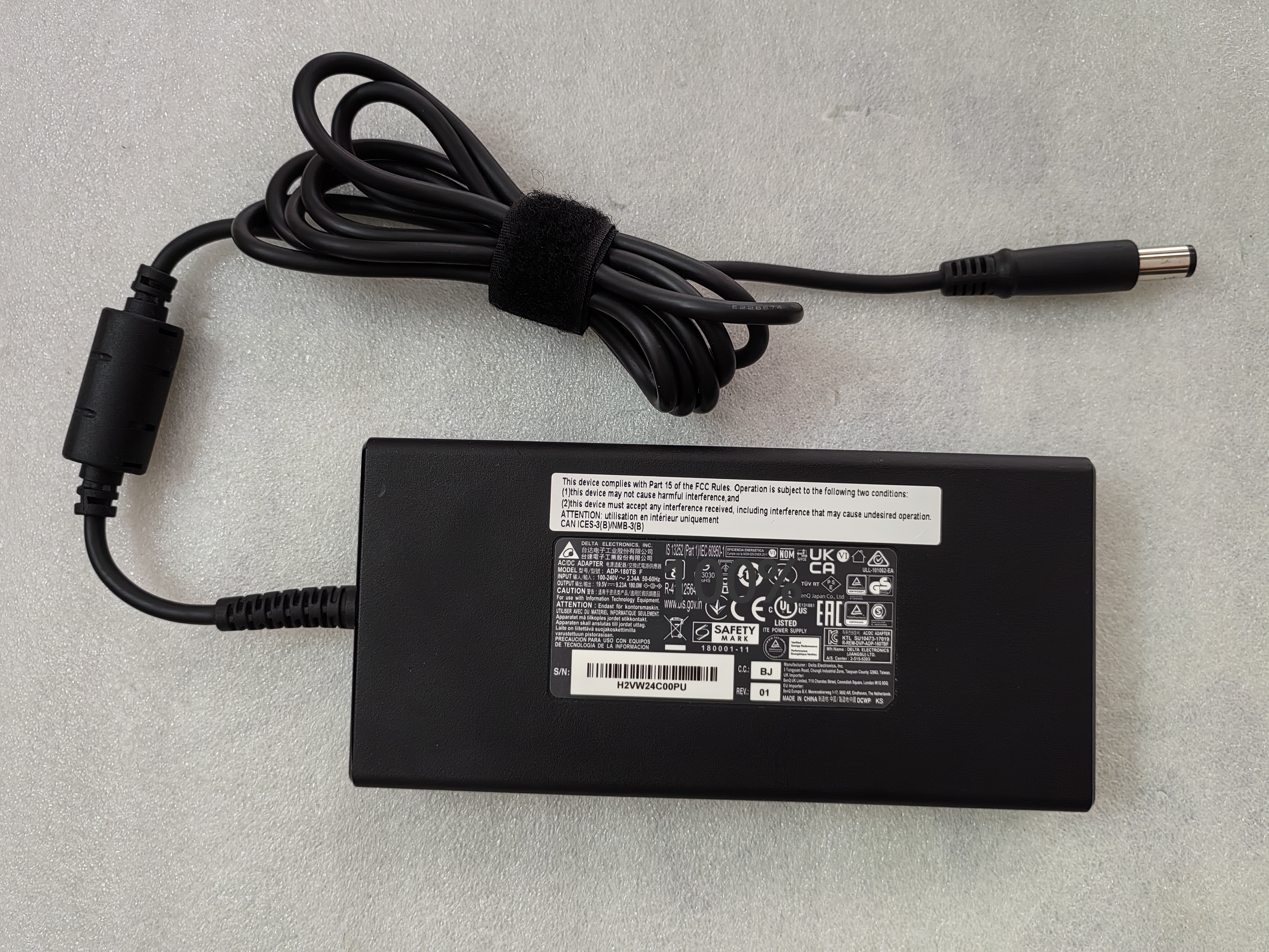 OEM Slim Delta 19.5V 9.23A ADP - Pc Gaming Uk 리뷰 및 가격