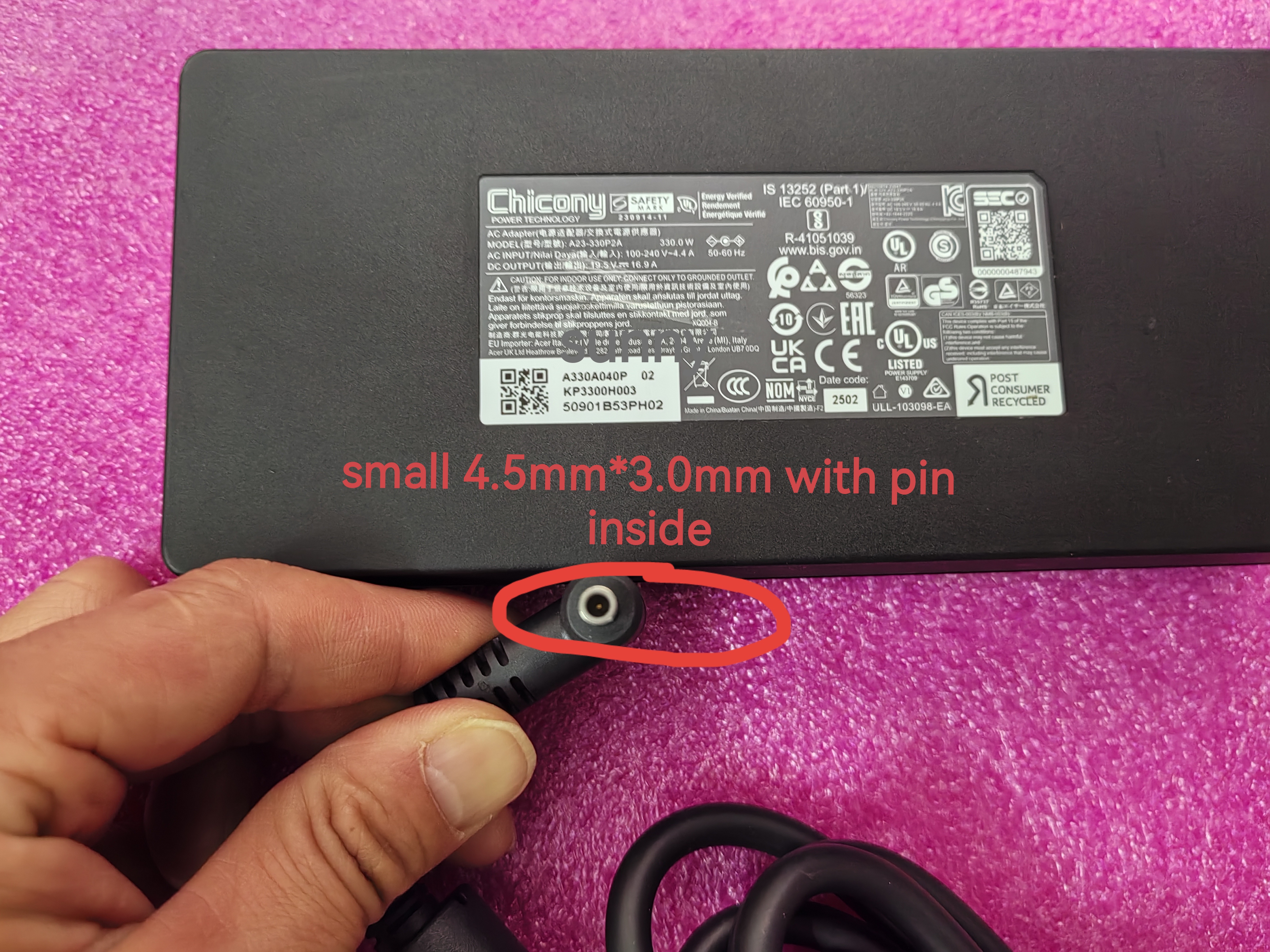 Slim Chicony A23-330P2A 4.5mm  - Pc Gaming Uk 리뷰 및 가격
