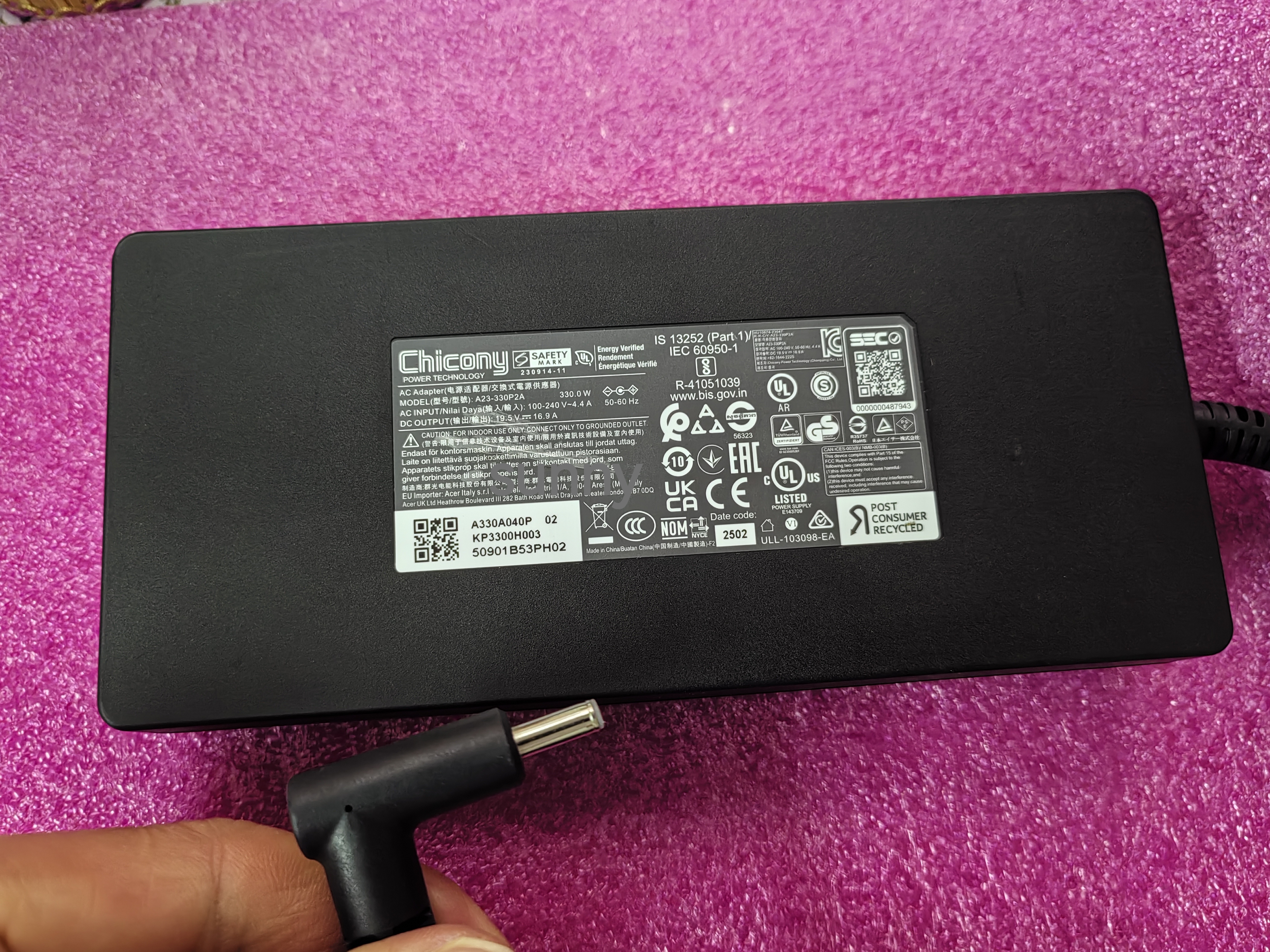 Slim Chicony A23-330P2A 4.5mm  - Pc Gaming Uk 리뷰 및 가격
